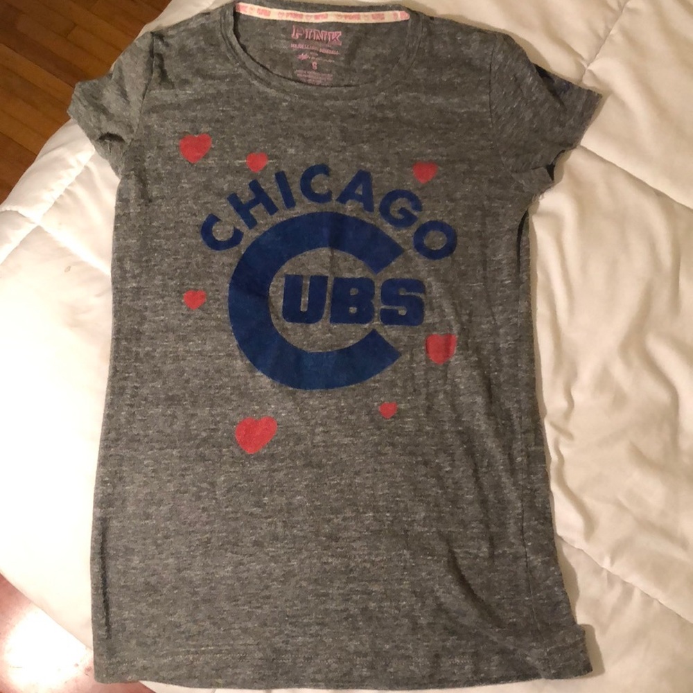 Victoria’s Secret Pink Size S Chicago Cubs Tee